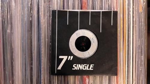 The_Cars_Drive_Elektra_E_9706_Vinyl_7_inch_Single_45_RPM_Silver_Injection_Labels