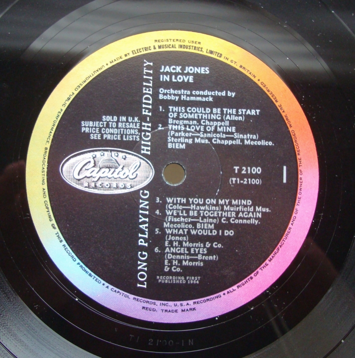 Jack Jones ‎– In Love T 2100 Mono Jazz,SwingG