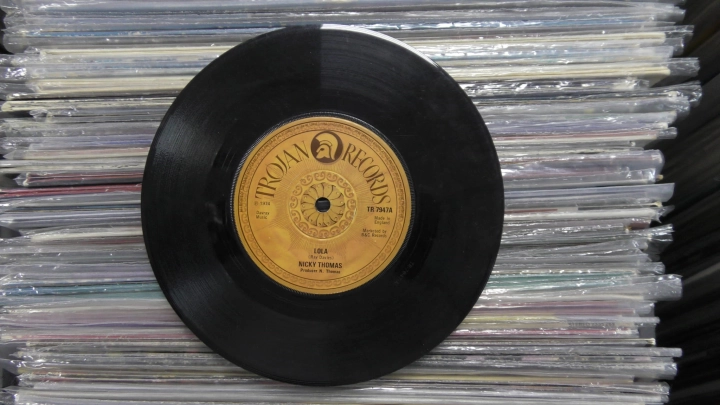 Nicky Thomas ‎– Lola Trojan Records ‎– TR 7947 Vinyl, 7", 45 RPM