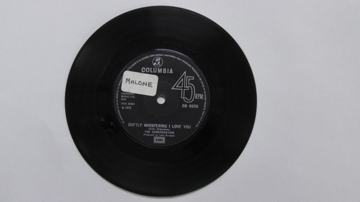 The Congregation ‎– Softly Whispering I Love You Columbia ‎– DB 8830
