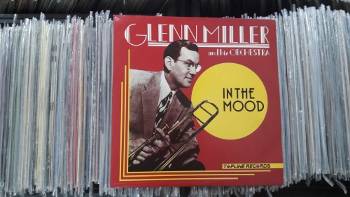 vinilovyye-plastinki,Glenn-Miller-And-His-Orchestra-In-The-Mood-Tonpress-SX-T-127