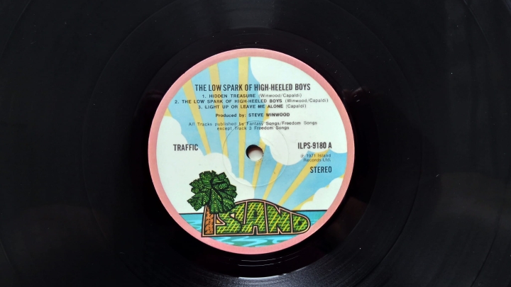 Traffic ‎– The Low Spark Of High Heeled Boys  Island Records ‎– ILPS 9180
