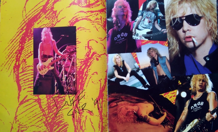 "Guns N' Roses" Tourbook Use Your Illusion Tour 1991 Booklet