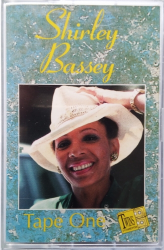 Shirley Bassey ‎– Shirley Bassey Tring International PLC ‎– TTMC110