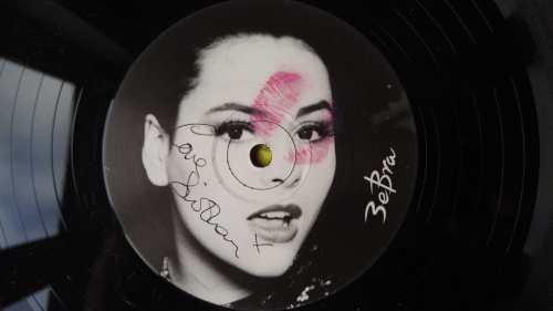 3eBra - Couldn't Spend MyLife Searching For Someone PR-E