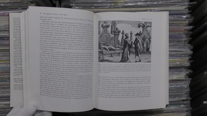 The Oxford Illustrated History of Opera (Oxford Illustrated Histories) Roger Parker ISBN 10: 0198162820 / ISBN 13: 9780198162827