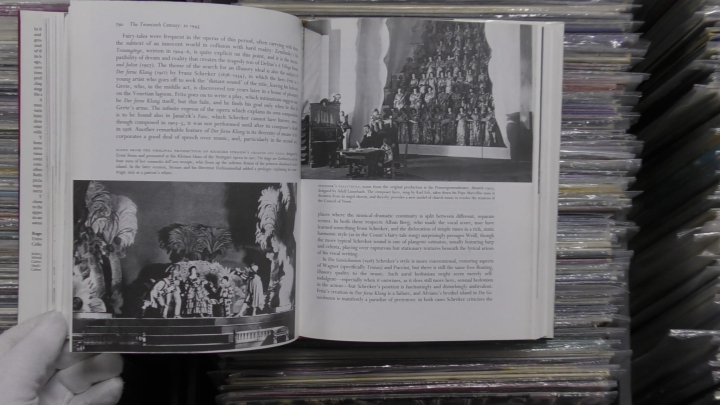 The Oxford Illustrated History of Opera (Oxford Illustrated Histories) Roger Parker ISBN 10: 0198162820 / ISBN 13: 9780198162827