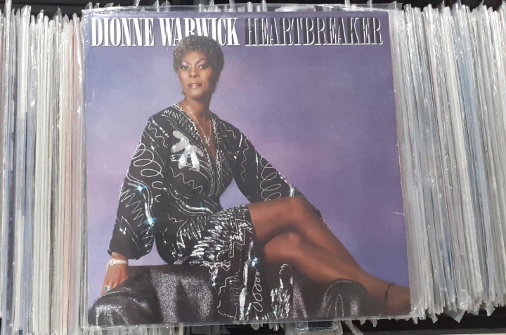 Dionne Warwick ‎– Heartbreaker Arista ‎– 204 974