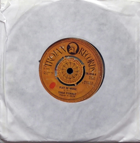 Tinga Stewart – Play De Music Trojan Records – TR 7934