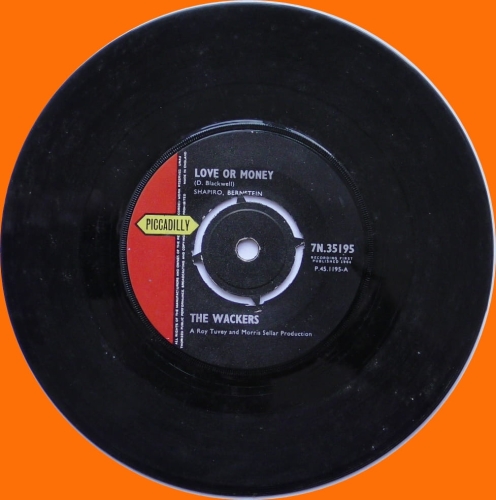 The Wackers – Love Or Money / Hooka Tooka Piccadilly – 7N.35195