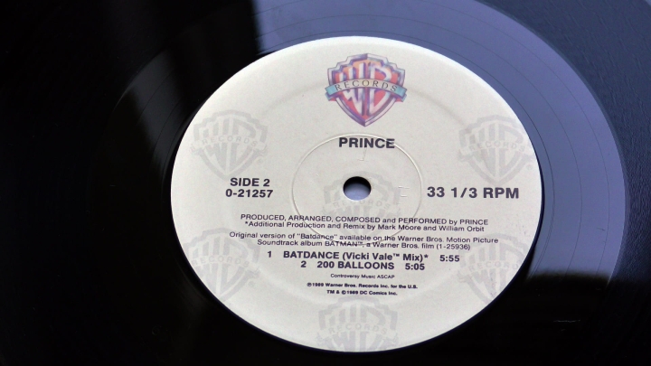 Prince ‎– Batdance (The Batmix) Warner Bros. Records ‎– 9 21257-0