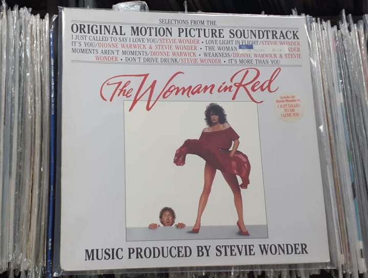 Stevie Wonder – The Woman In Red (Selections From The Original Motion Picture Soundtrack) Motown ‎– ZL72285