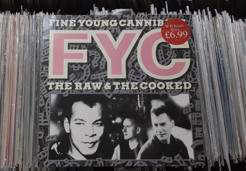Fine Young Cannibals ‎– The Raw & The Cooked London Records ‎– 828 069. 1