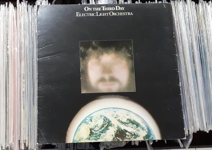 Electric Light Orchestra ‎– On The Third Day Warner Bros. Records ‎– K 56021 Vinyl, LP, Album, Triple gatefold