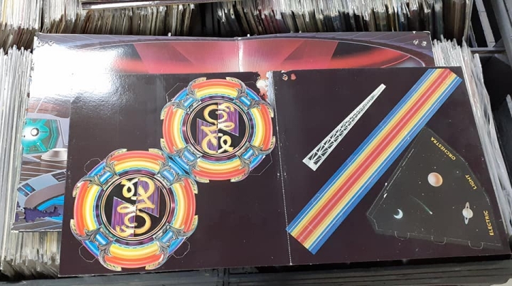 Electric Light Orchestra ‎– Out Of The Blue Jet Records ‎– JT-LA823-L2 + Statek kosmiczny, plakat