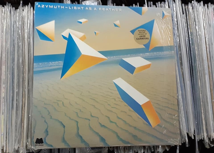 Azymuth ‎– Light As A Feather Milestone ‎– M-9089