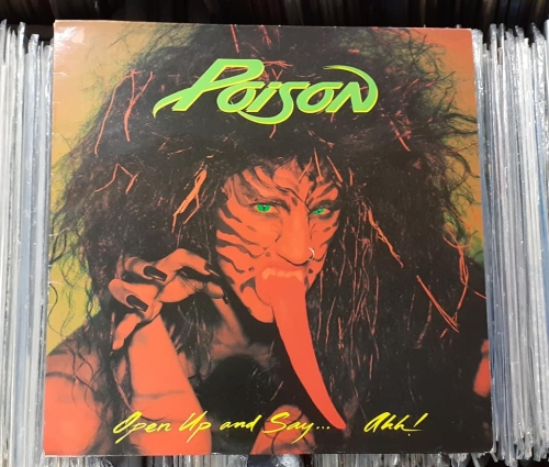 Poison – Open Up And Say ...Ahh! Capitol Records – EST 2059 A-1U/B-1U