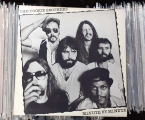 The Doobie Brothers – Minute By Minute Warner Bros. Records – BSK 3193