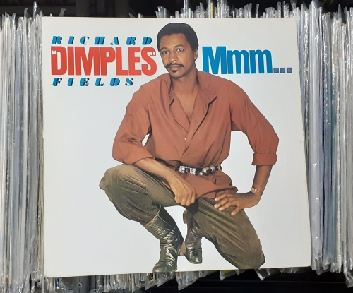Richard "Dimples" Fields – Mmm ... Label: RCA – PL 85169