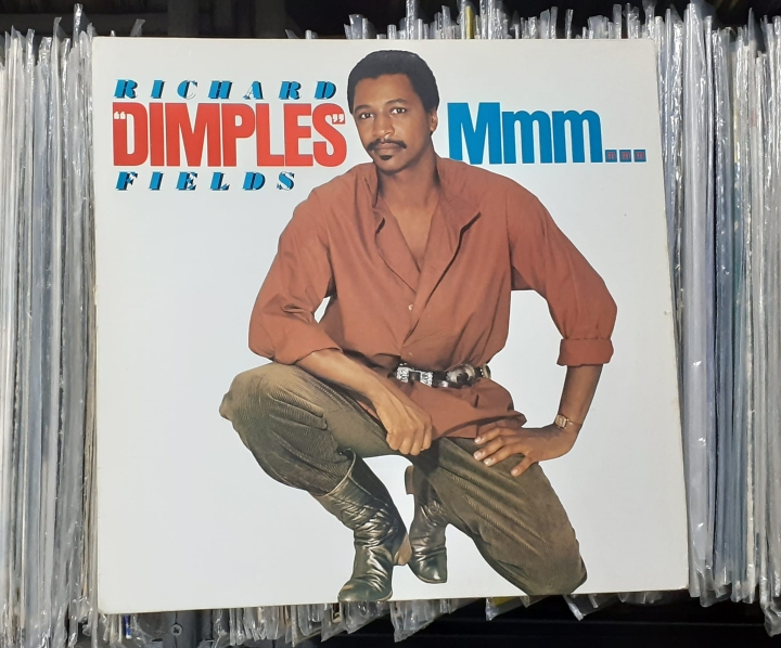 Richard "Dimples" Fields – Mmm ... Label: RCA – PL 85169