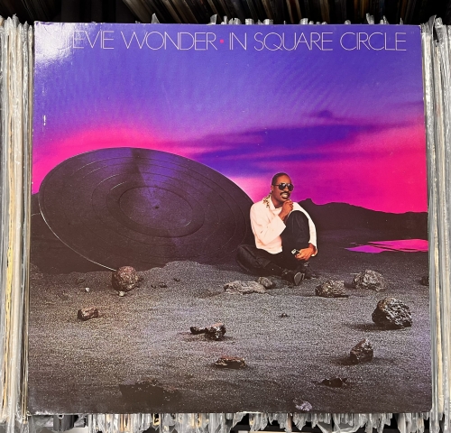 Stevie Wonder ‎– In Square Circle Label: Motown ‎– ZL 72005
