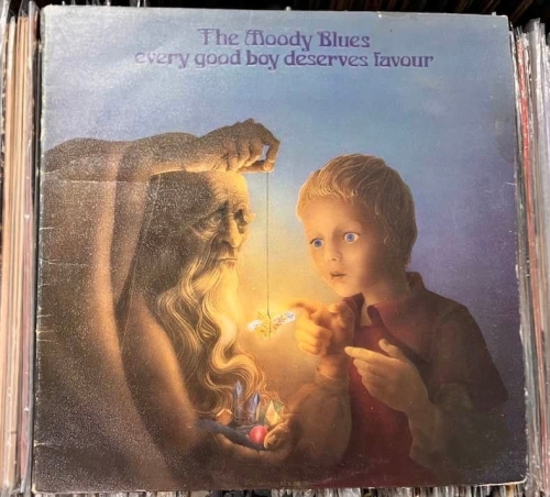 The Moody Blues – Every Good Boy Deserves Favour Label: Threshold – THS 5