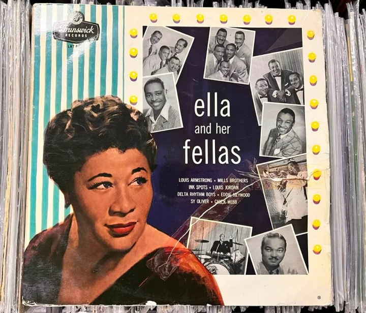 Ella Fitzgerald – Ella And Her Fellas Label: Brunswick – LAT 8223