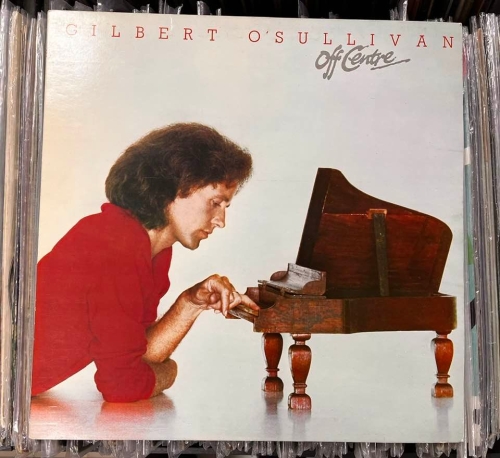 Gilbert O'Sullivan – Off Centre Label: CBS – CBS 84524