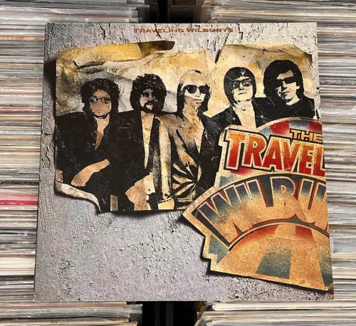 Traveling Wilburys – Volume One Label: Wilbury Records – 925 796-1, Wilbury Records – WX 224