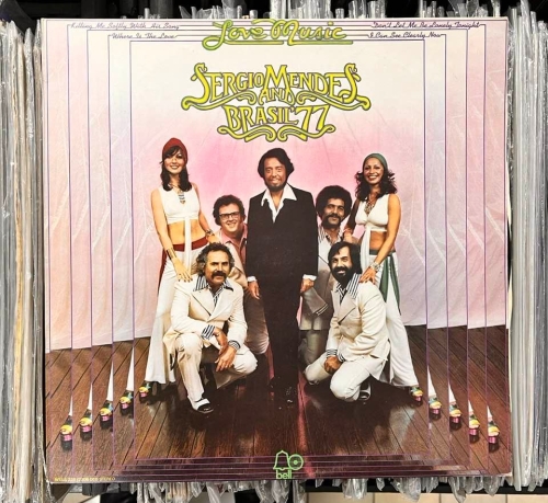Sergio Mendes And Brasil '77 – Love Music Label: Bell Records – BELLS 226