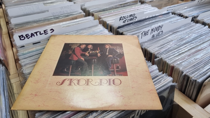 Skorpió – Új Skorpió Pepita – SLPX 17629