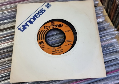 NH3 Band  – Rock In CH / Need You Tonpress – S-372