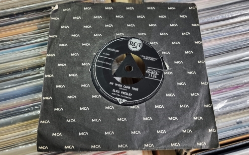 Elvis Presley With The Jordanaires – A Big Hunk O' Love RCA – 45-RCA 1136