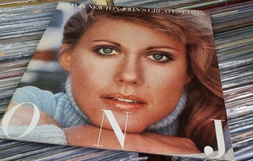 Olivia Newton-John – Olivia Newton-John's Greatest Hits EMI – EMA 785