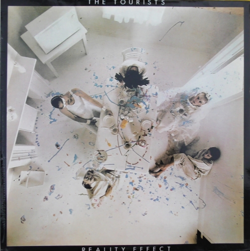 The Tourists – Reality Effect Logo – LOGO 1019