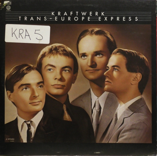 Kraftwerk – Trans-Europe Express Capitol Records – E-ST 11603