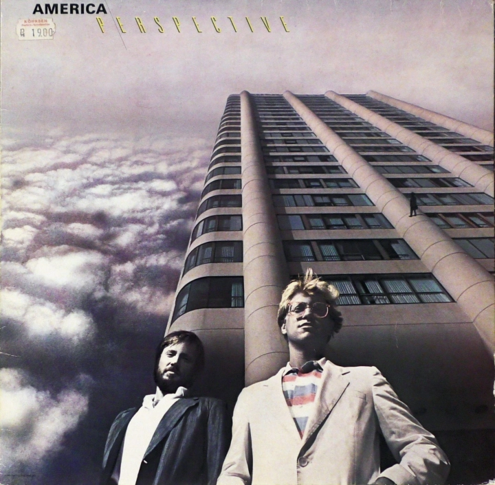 America – Perspective Capitol Records – 1C 064 2402161