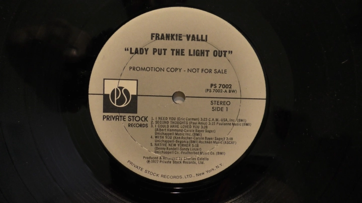 Frankie Valli – Lady Put The Light Out Private Stock – PS 7002 PROMO COPY.webp