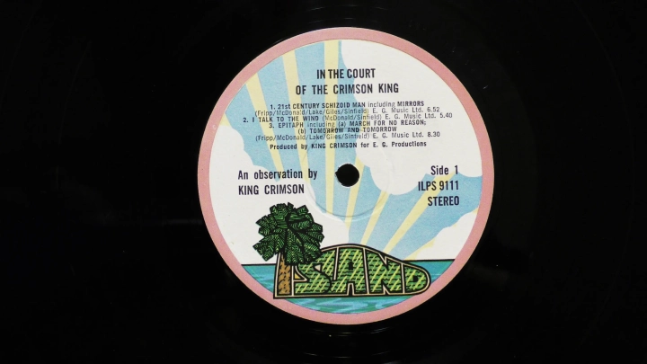 King Crimson – In The Court Of The Crimson King (An Observation By King Crimson) 	Island Records – ILPS 9111 Pink Rim