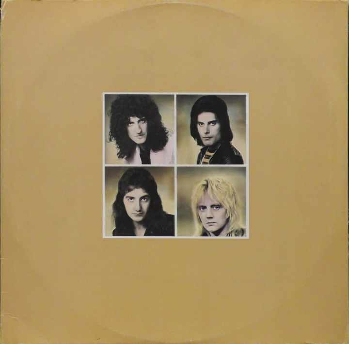 Queen – A Day At The Races EMI – 7C 066-98 485