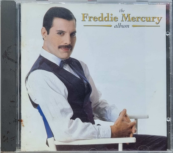 Freddie Mercury – The Freddie Mercury Album Parlophone – 0777 7 80999 2 5