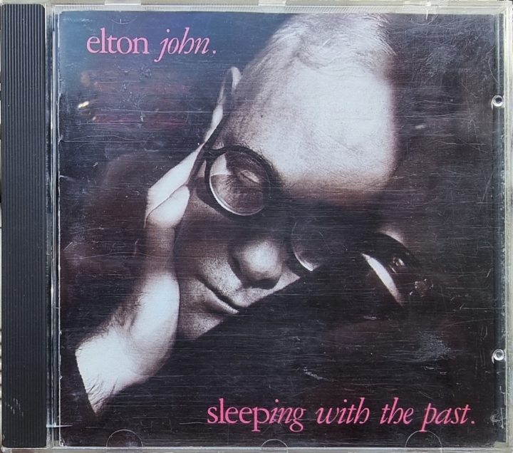 Elton John – Sleeping With The Past The Rocket Record Company – 838 839-2