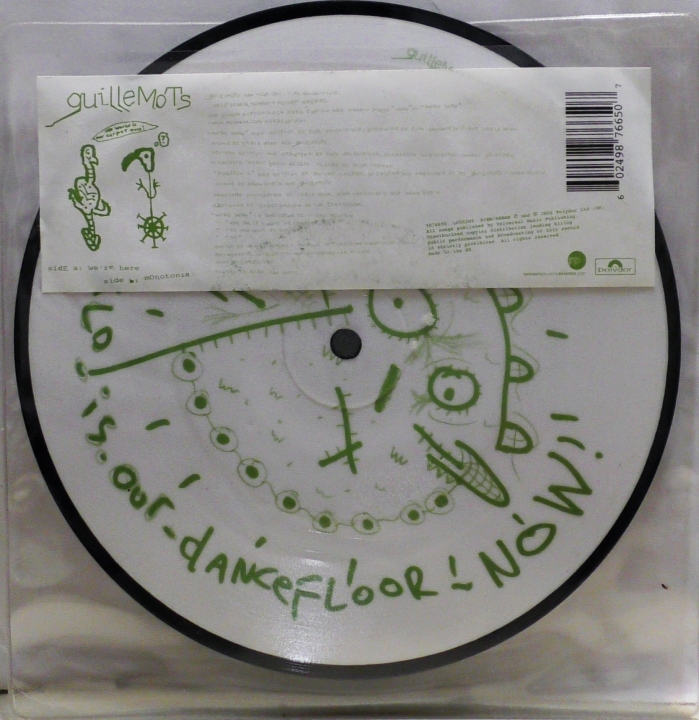 Guillemots – We're Here Fantastic Plastic – 9876650