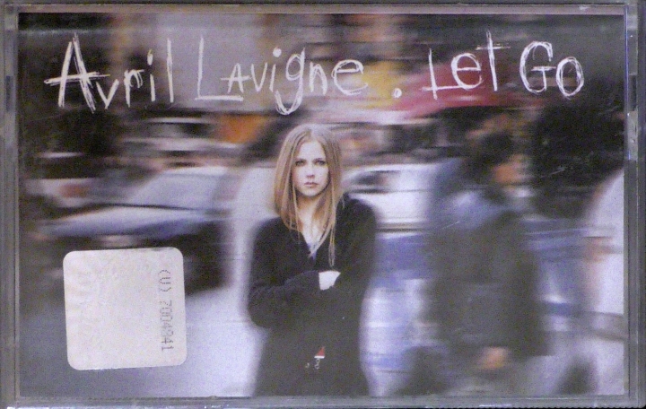 Avril Lavigne – Let Go Arista – 07822147404