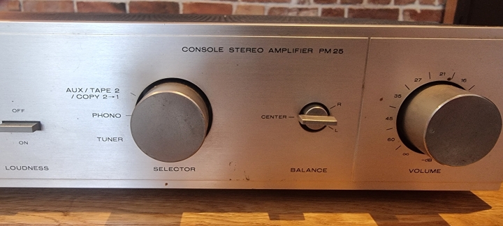 Gramofon Marantz JJ 120 + Wzmacniacz Marantz PM-25