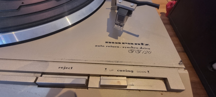 Gramofon Marantz JJ 120 + Wzmacniacz Marantz PM-25