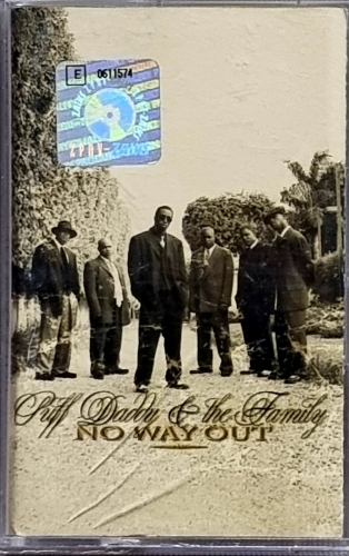 Puff Daddy & The Family – No Way Out Puff Daddy Records – 78612 73012 4