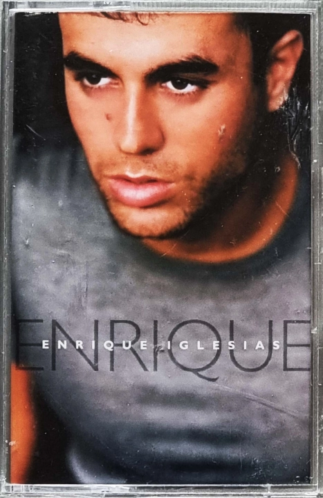 Enrique  – Enrique Interscope Records – 4905664