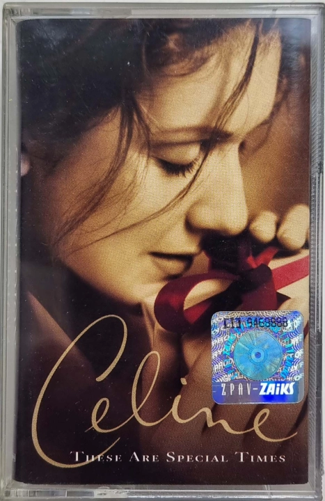 Celine Dion – These Are Special Times Columbia – 492730.4