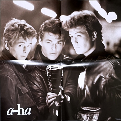 a-ha – Stay On These Roads Warner Bros. Records – 925 733-1 + POSTER